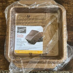 Gibson Home 8x8 square pan Cooper color metal pan